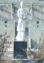 "People built a temple to remember this lady in the Northern Song Dynasty."